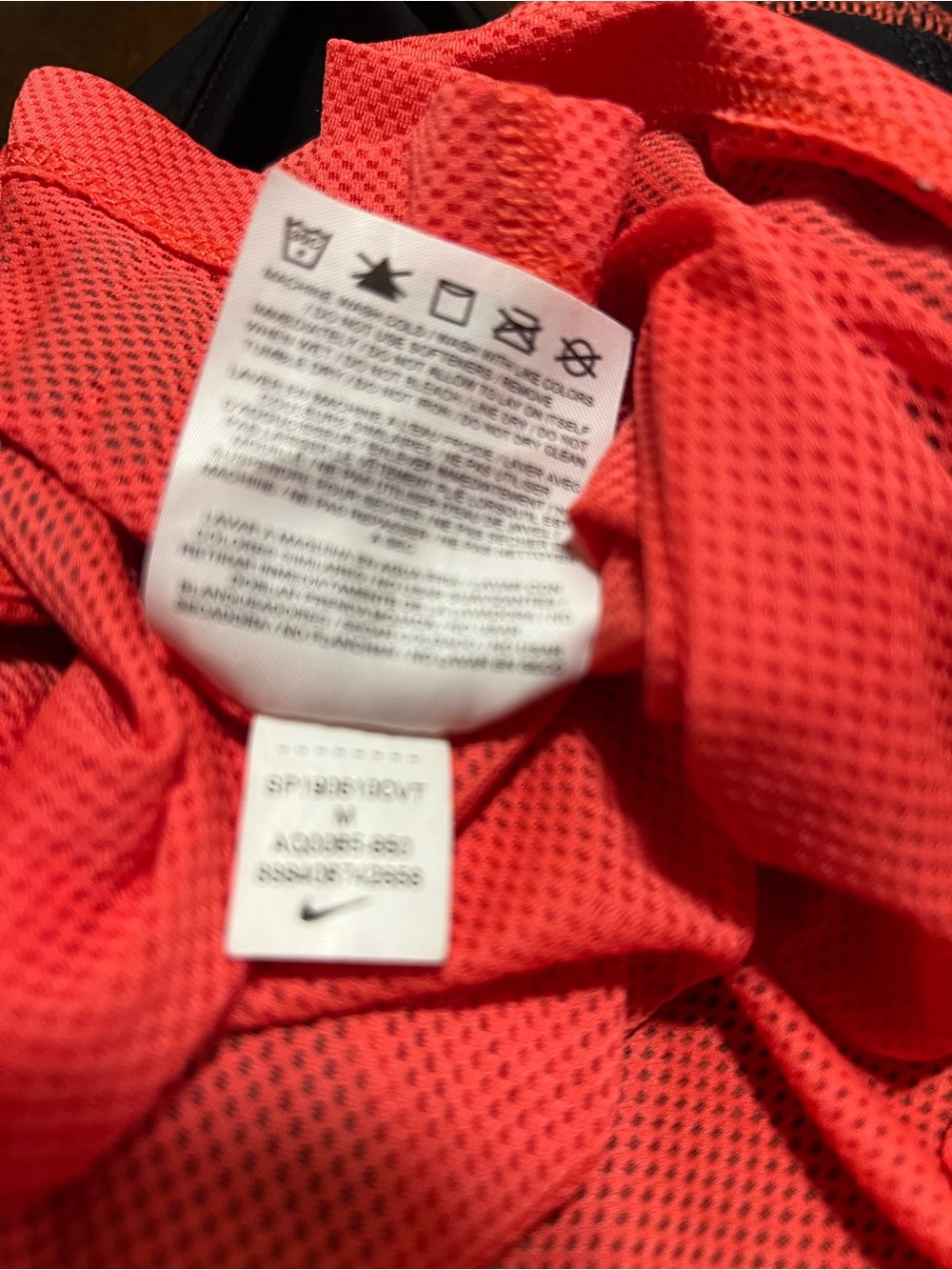 NIKE SPORT DON'T REST TOP - Picture 10 of 11